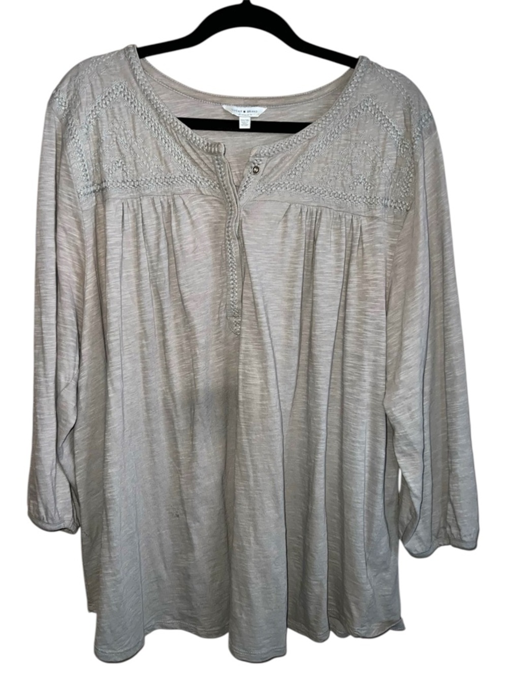 𝐋𝐔𝐂𝐊𝐘 𝐁𝐑𝐀𝐍𝐃 | LONG SLEEVE COTTON TOP